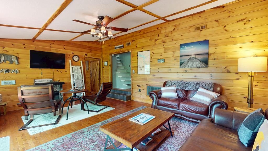 8045 Sarah Thomas Rd Property Photo 20