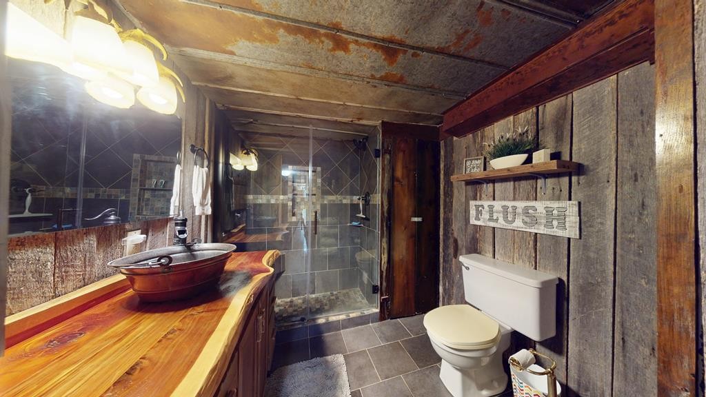 8045 Sarah Thomas Rd Property Photo 21