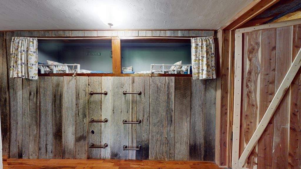8045 Sarah Thomas Rd Property Photo 25