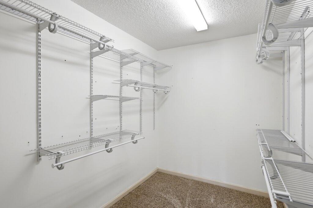 8708 Oak View Drive Property Photo 18