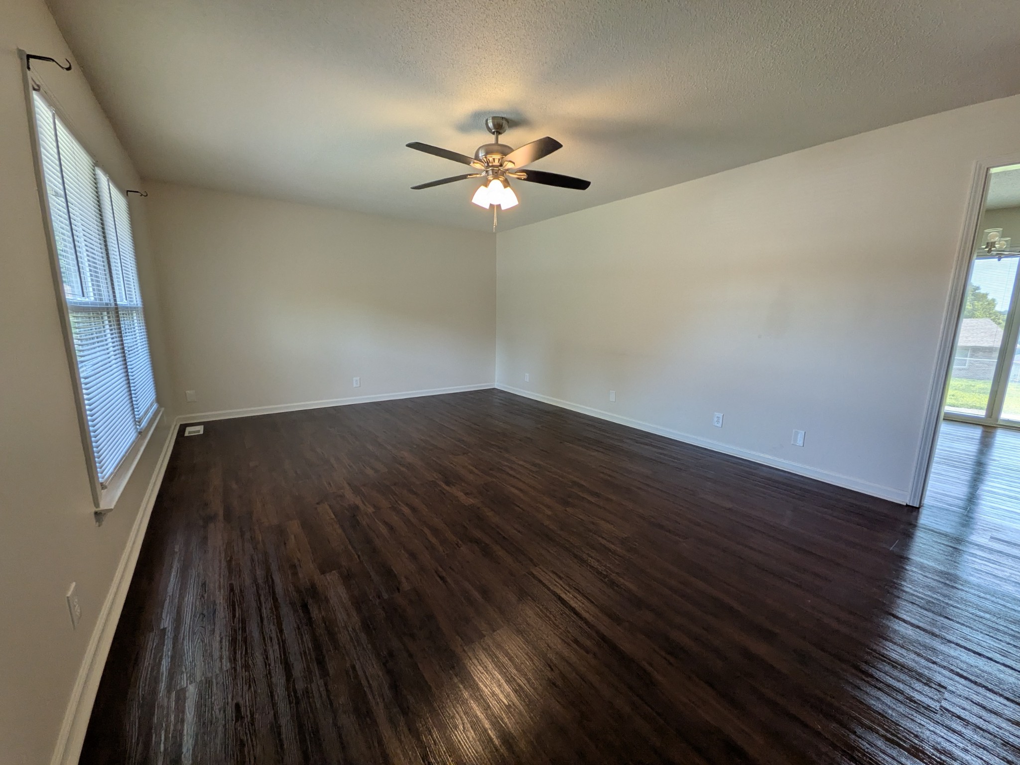 809 Margret Dr Property Photo 2