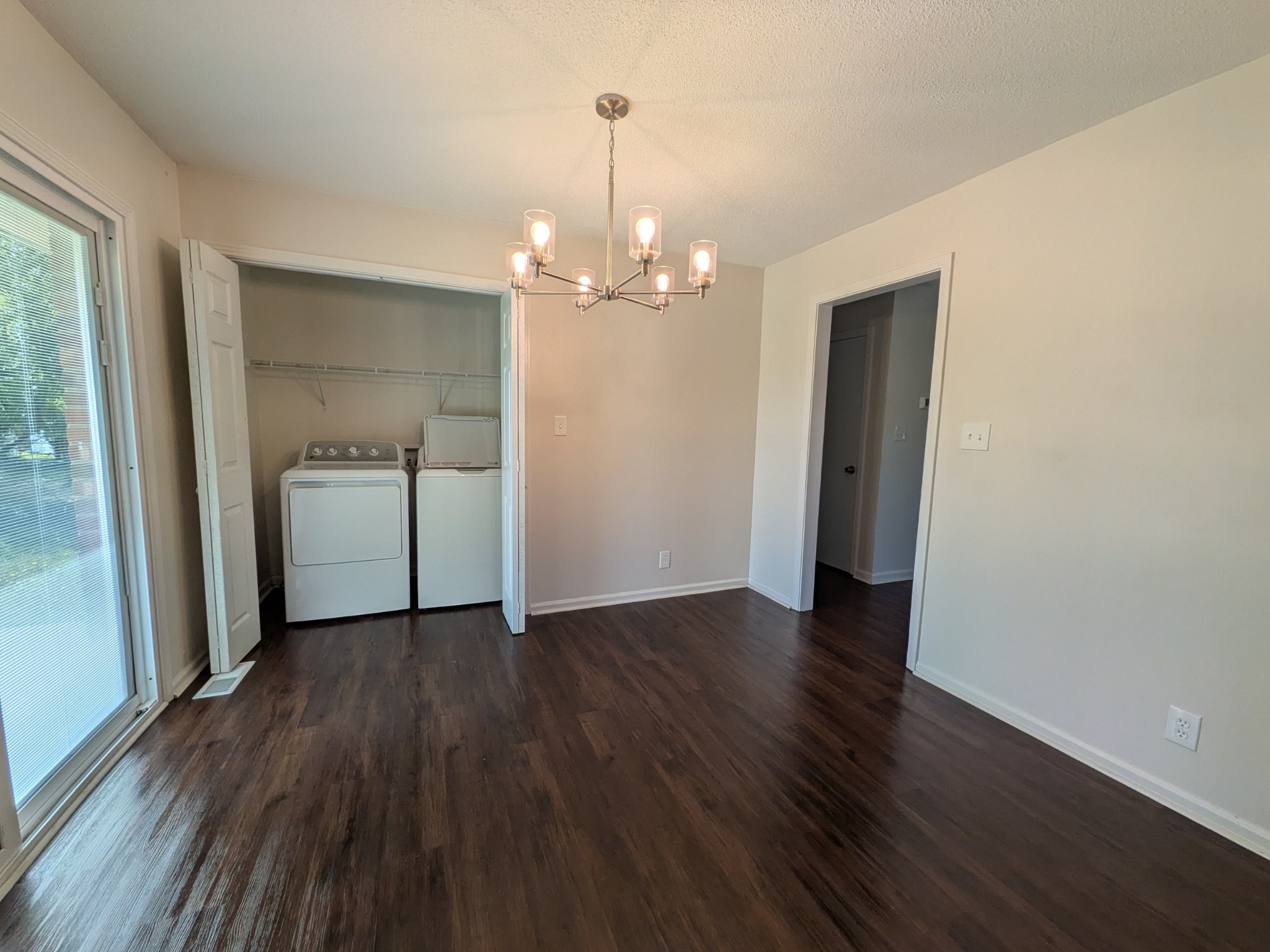 809 Margret Dr Property Photo 6