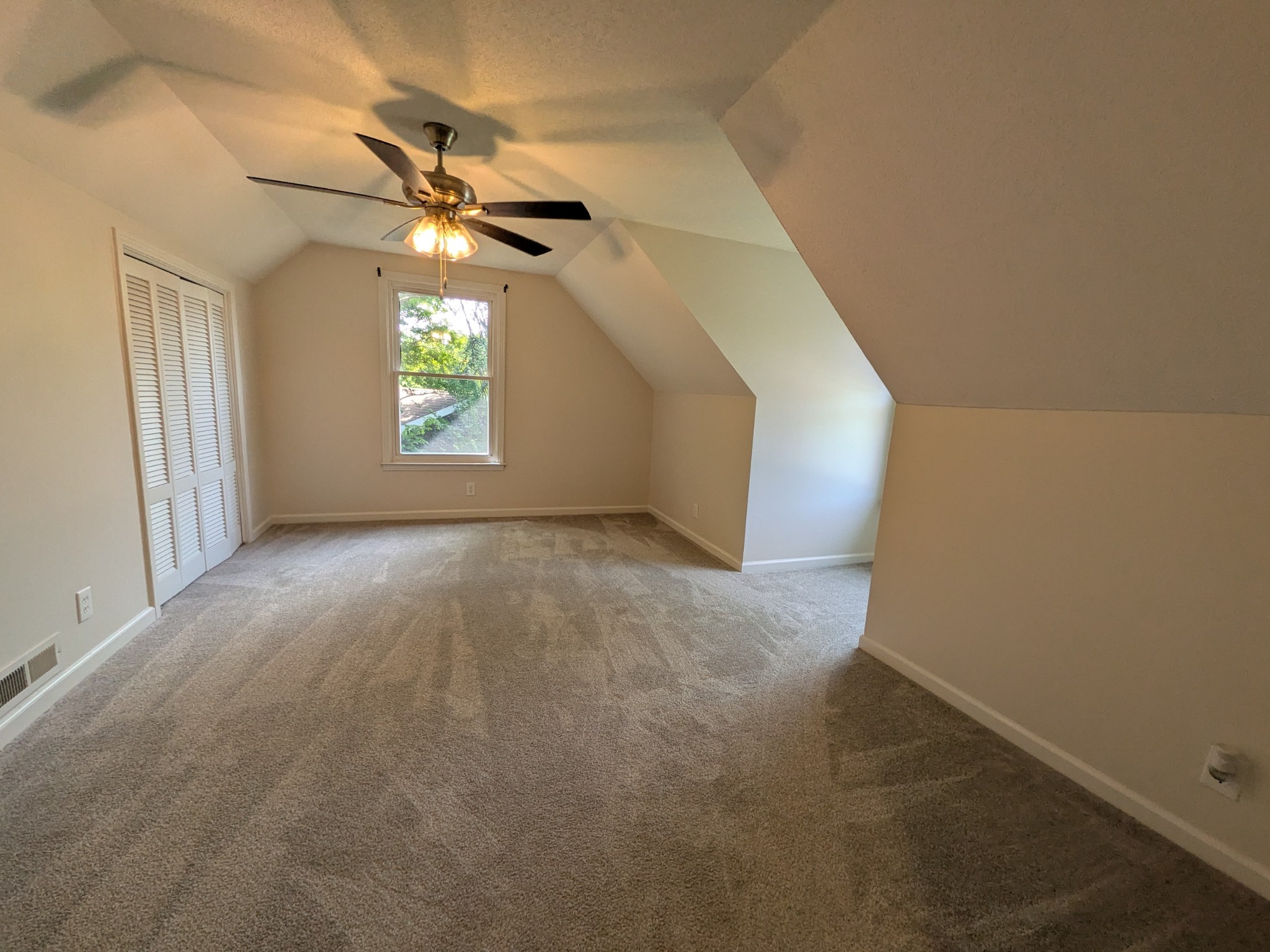 809 Margret Dr Property Photo 12