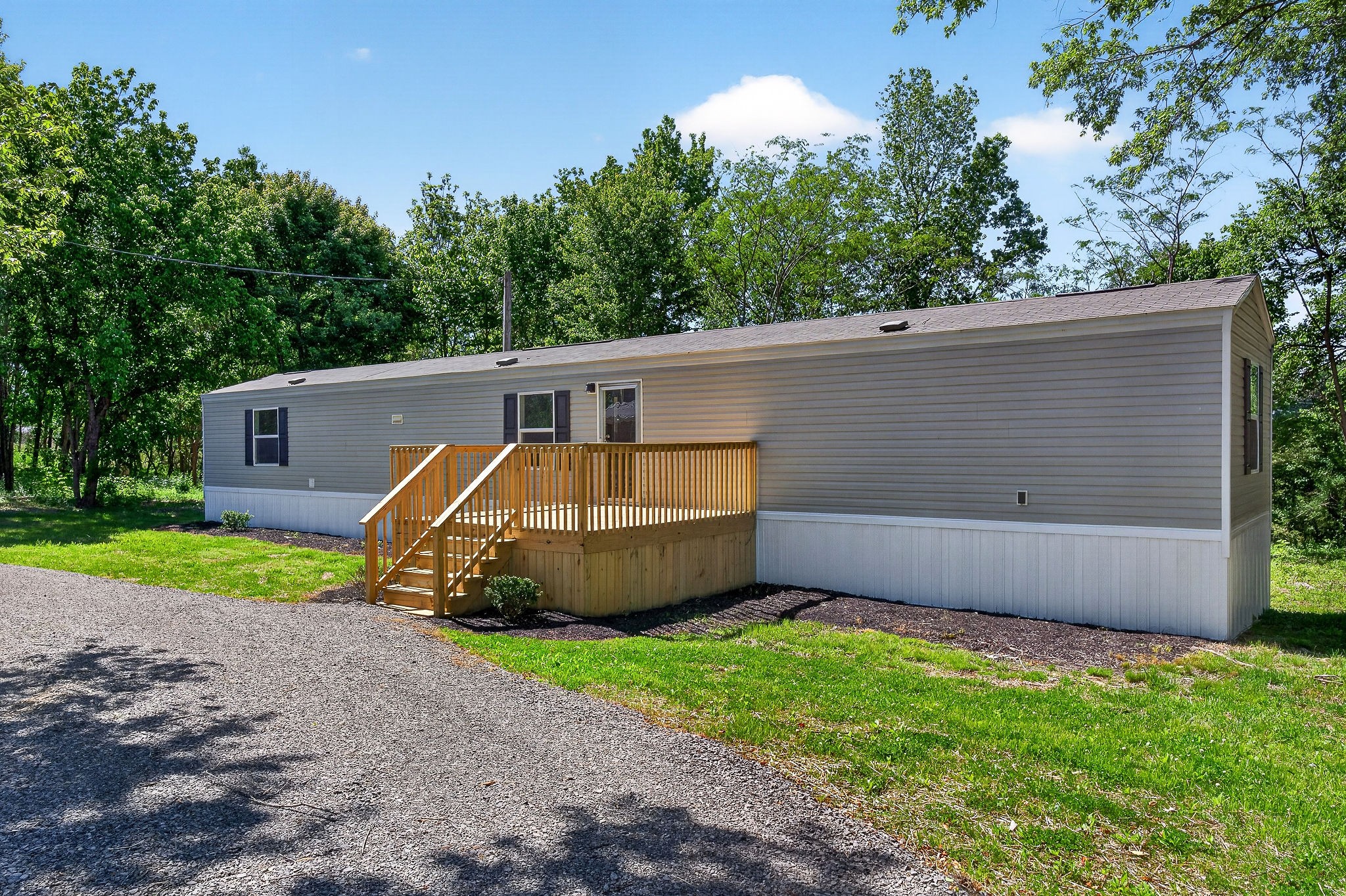 8380 Chaffin Rd Property Photo 1