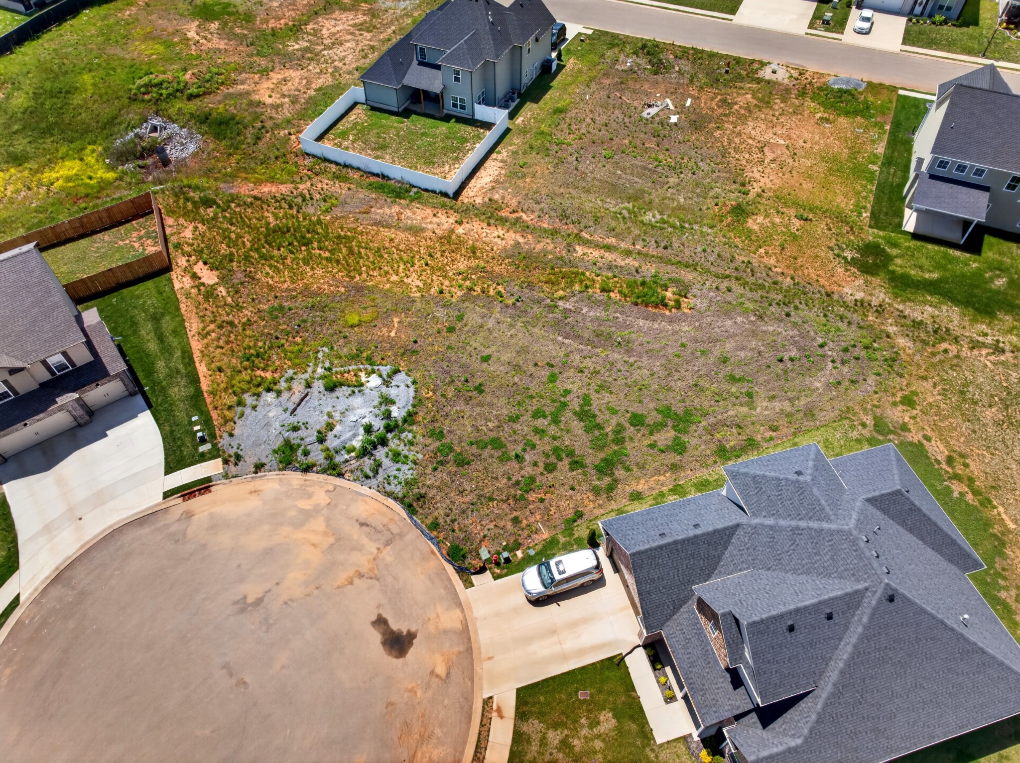 135 Sweet Clover Ct Property Photo 9