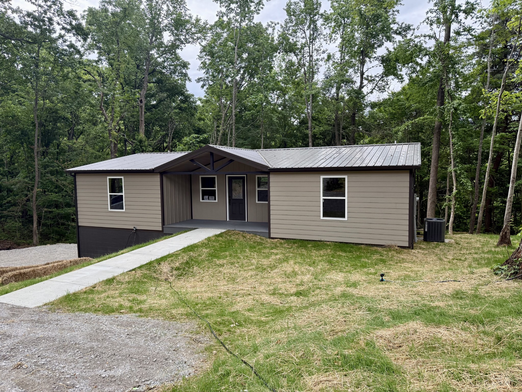484 Spencer Dr Property Photo 43