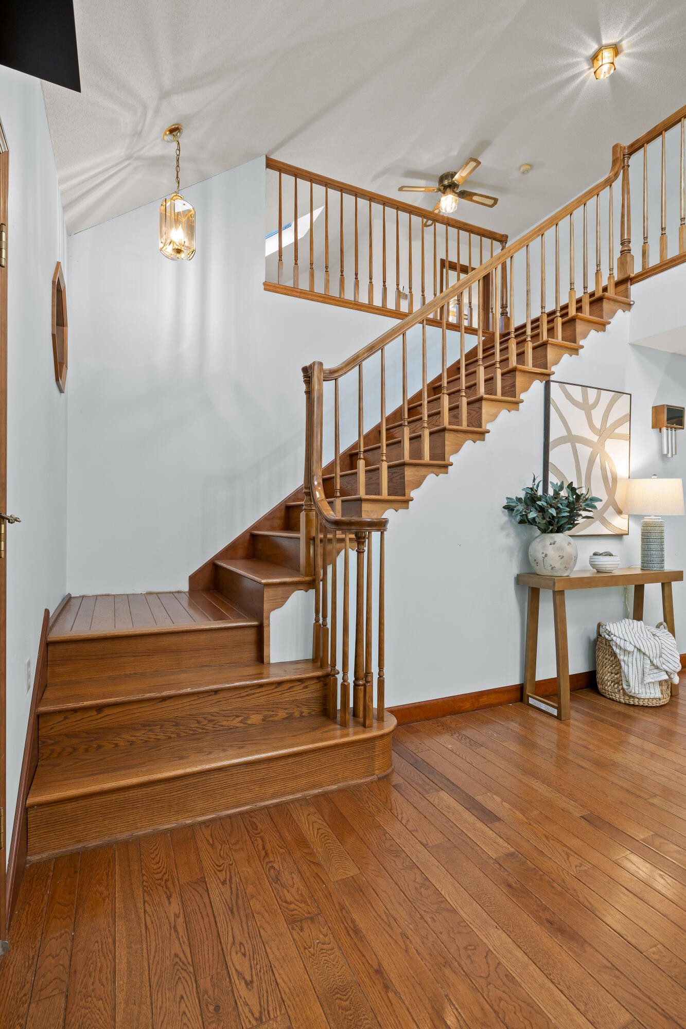 2401 Igou Ferry Road Property Photo 11