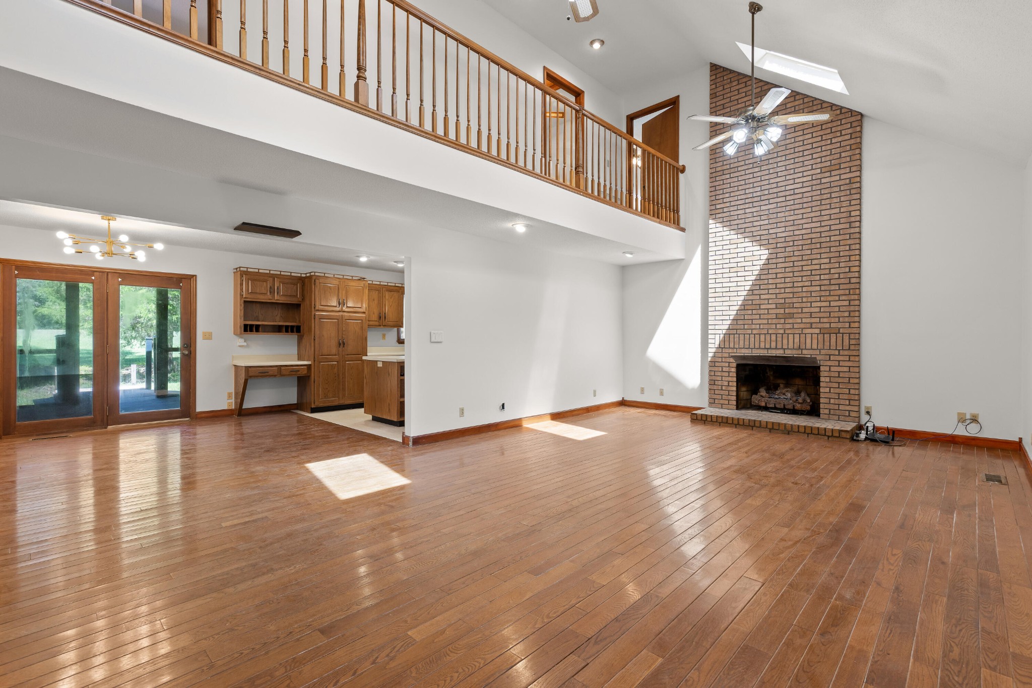 2401 Igou Ferry Road Property Photo 14