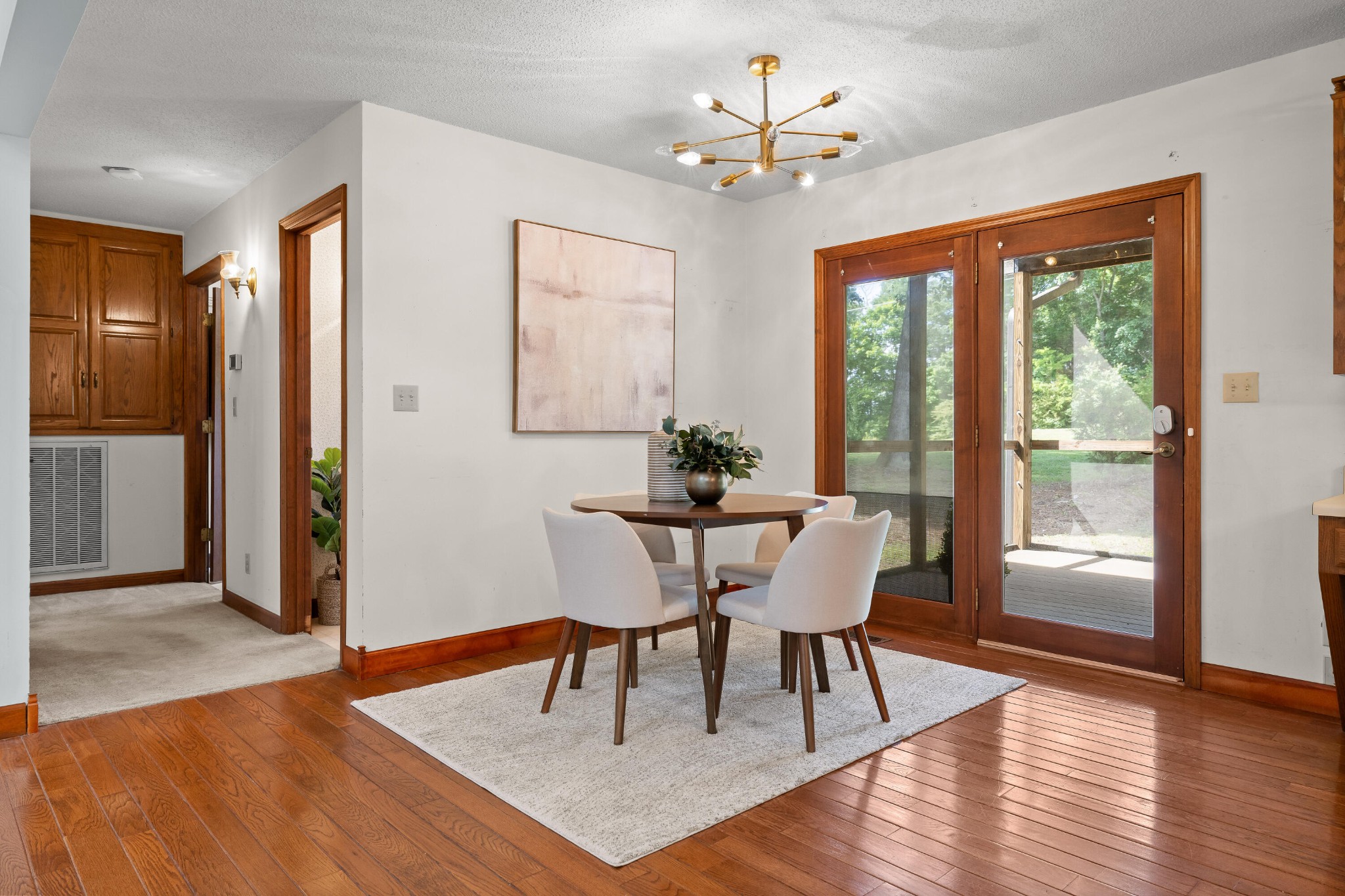 2401 Igou Ferry Road Property Photo 23