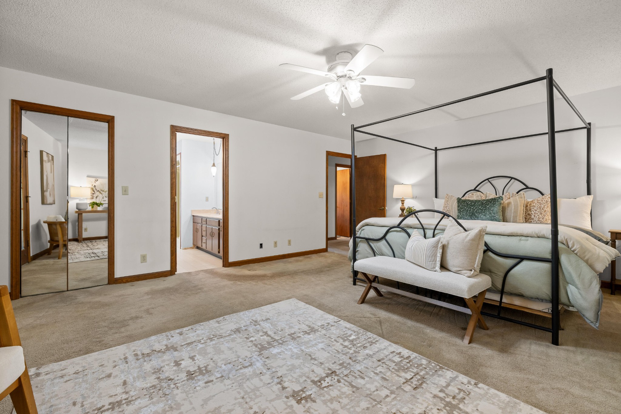 2401 Igou Ferry Road Property Photo 38