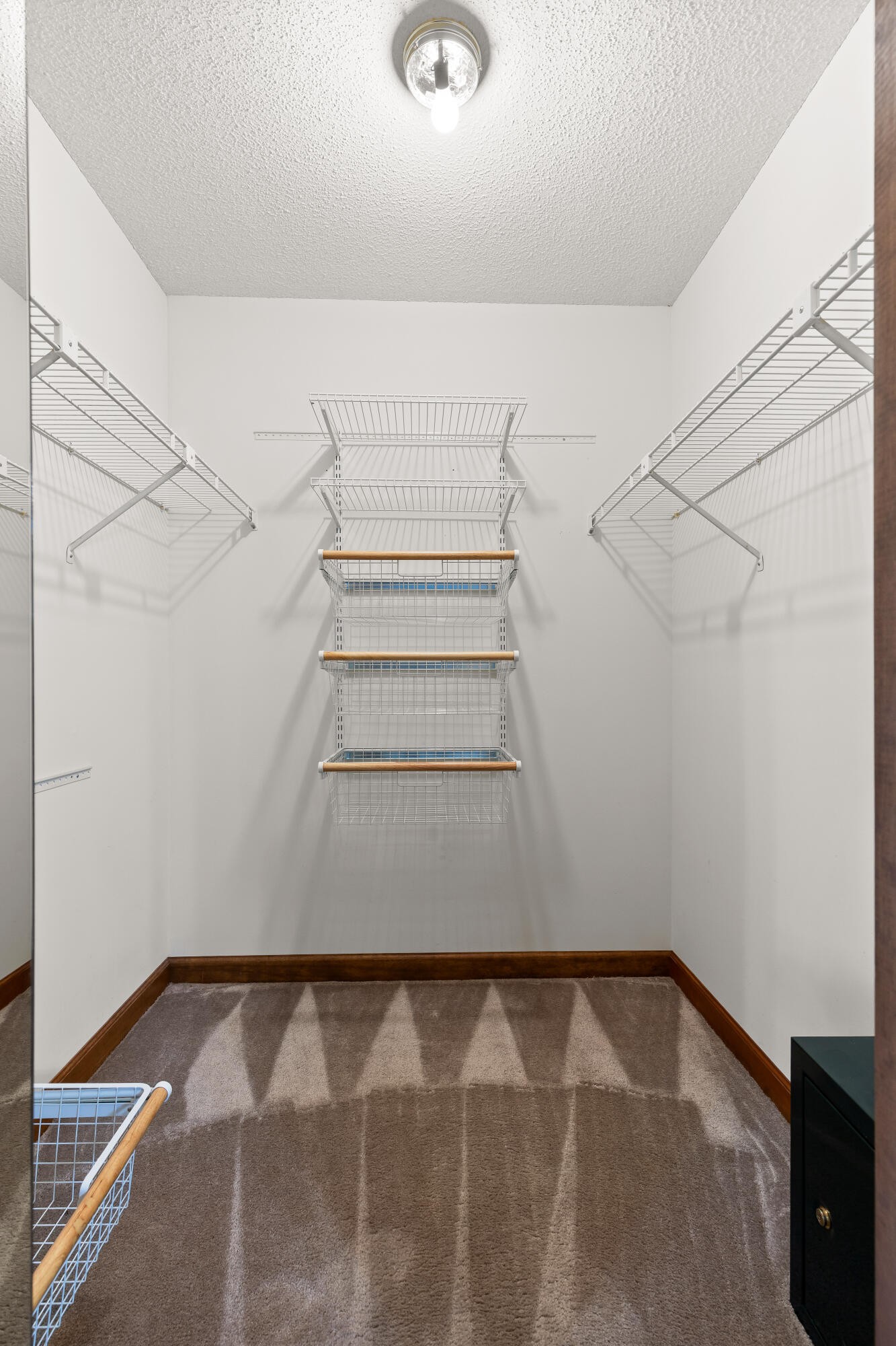 2401 Igou Ferry Road Property Photo 42