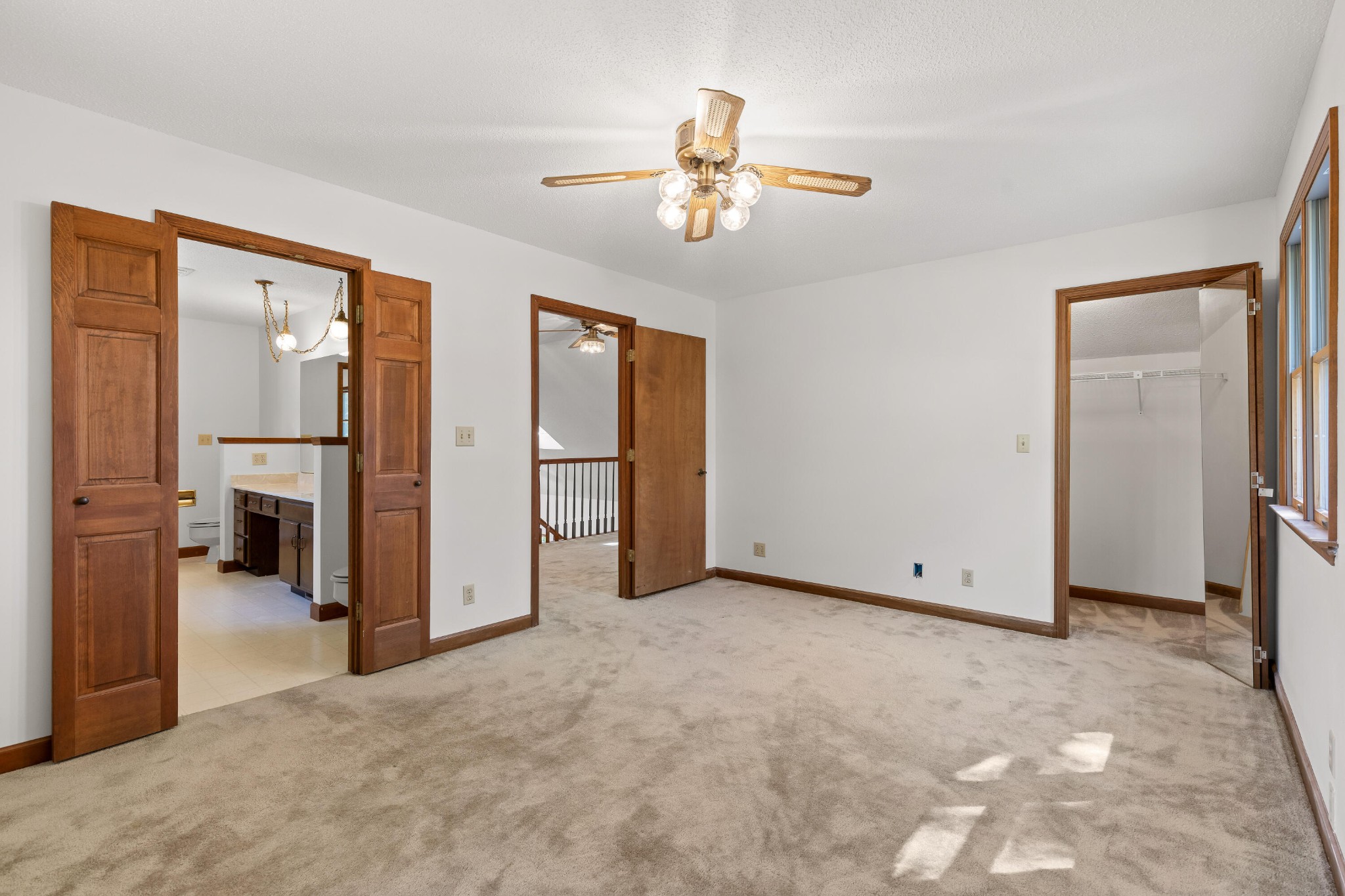 2401 Igou Ferry Road Property Photo 55