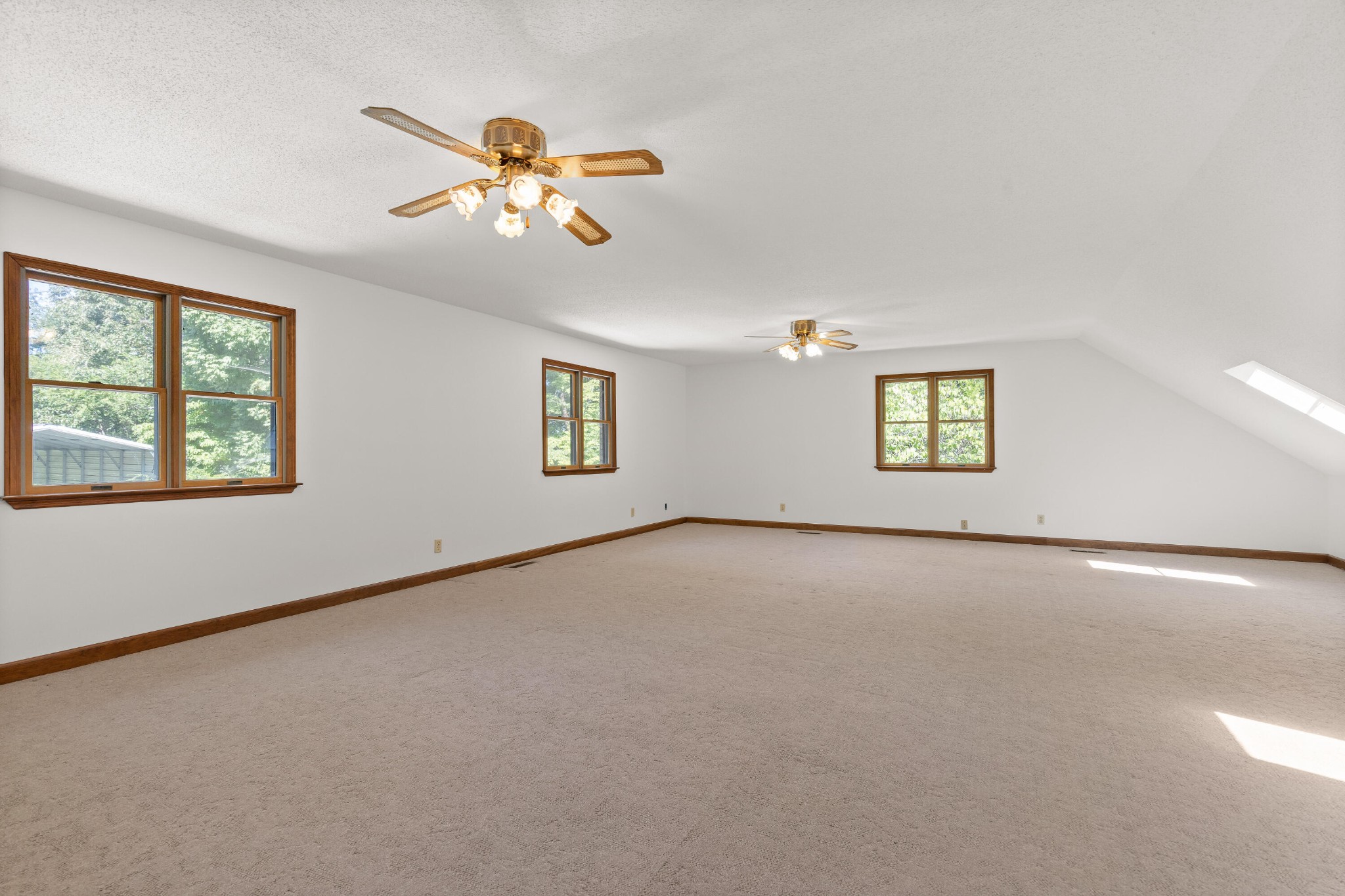 2401 Igou Ferry Road Property Photo 62