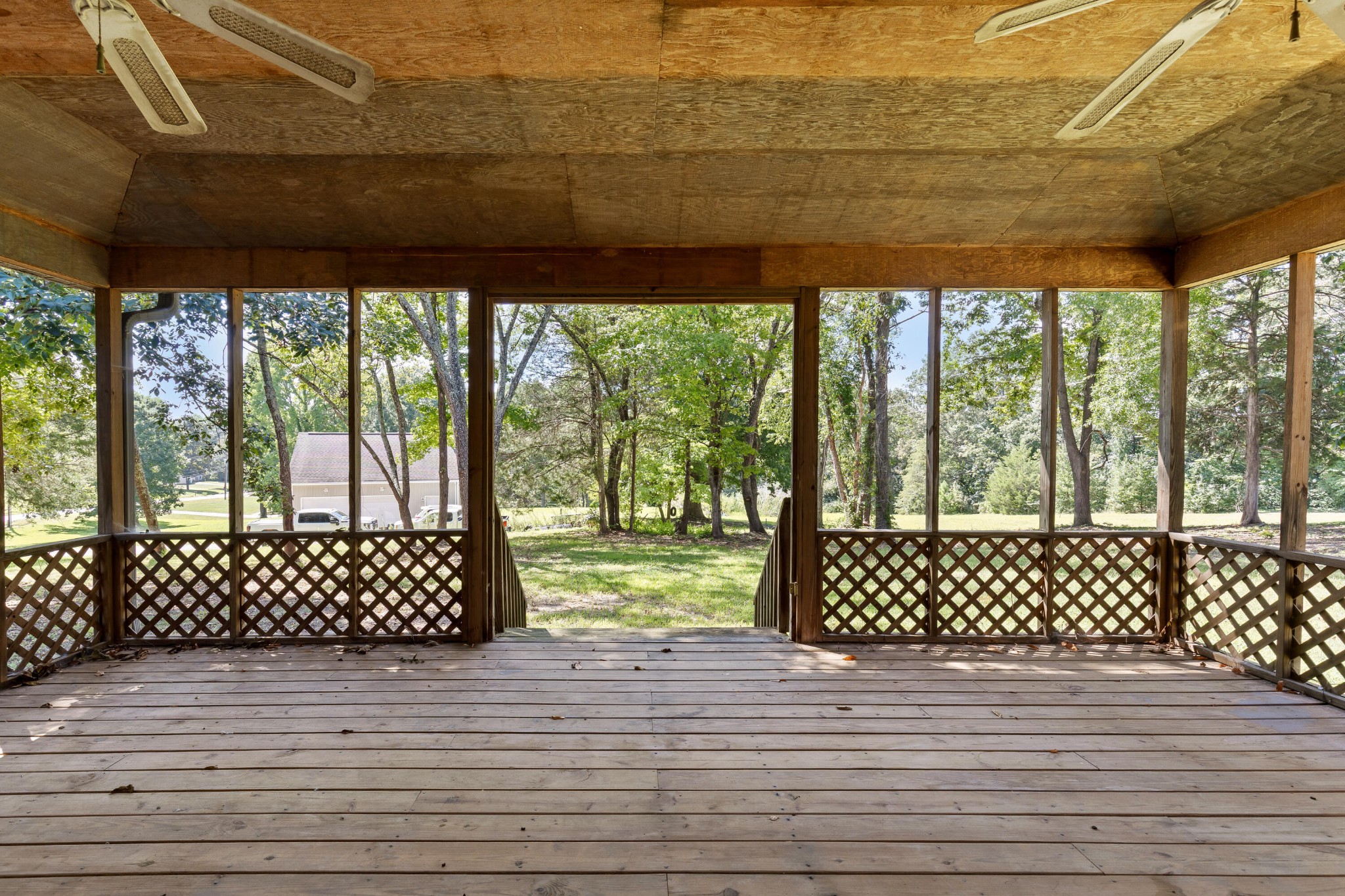 2401 Igou Ferry Road Property Photo 68