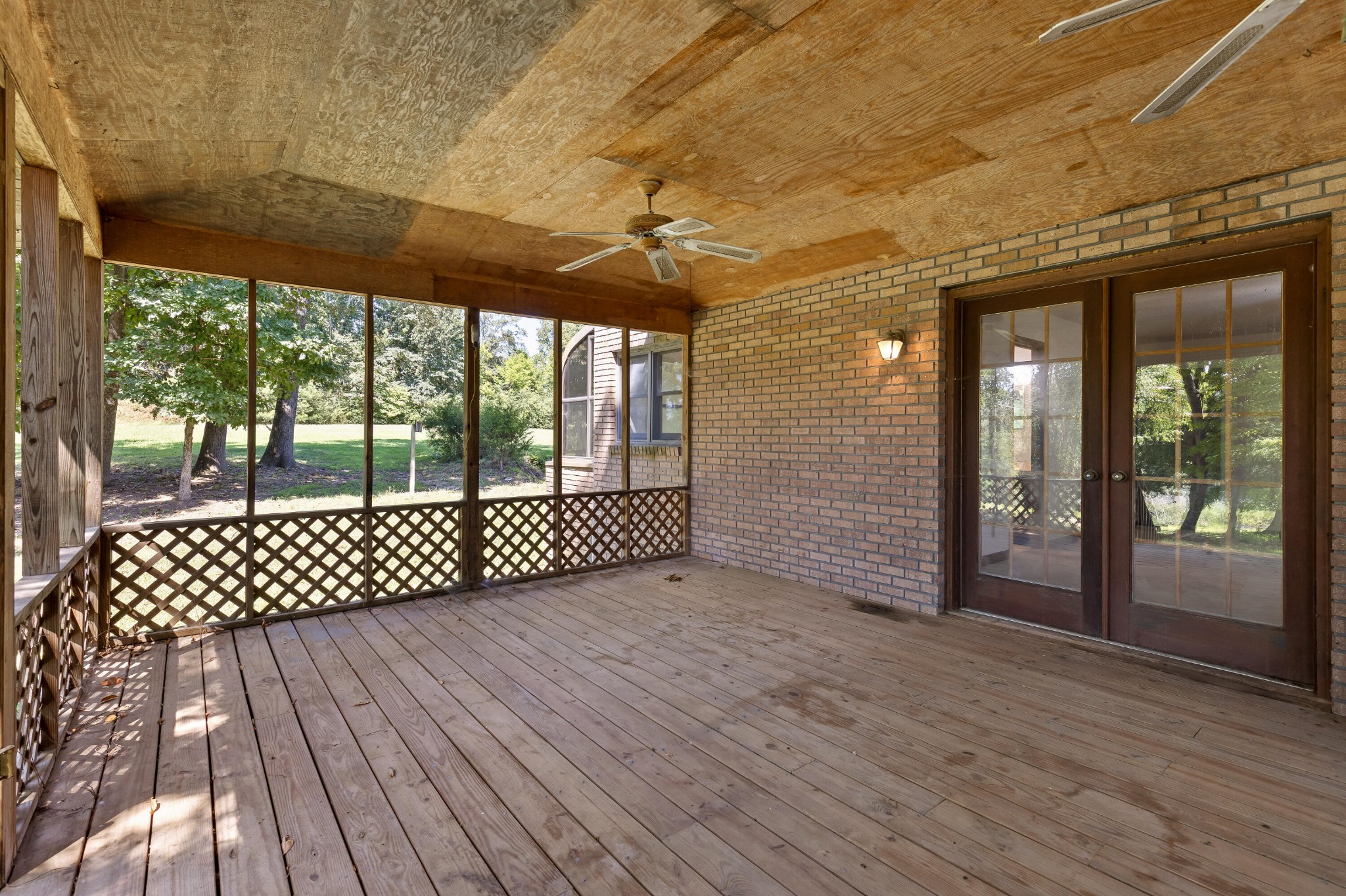 2401 Igou Ferry Road Property Photo 73