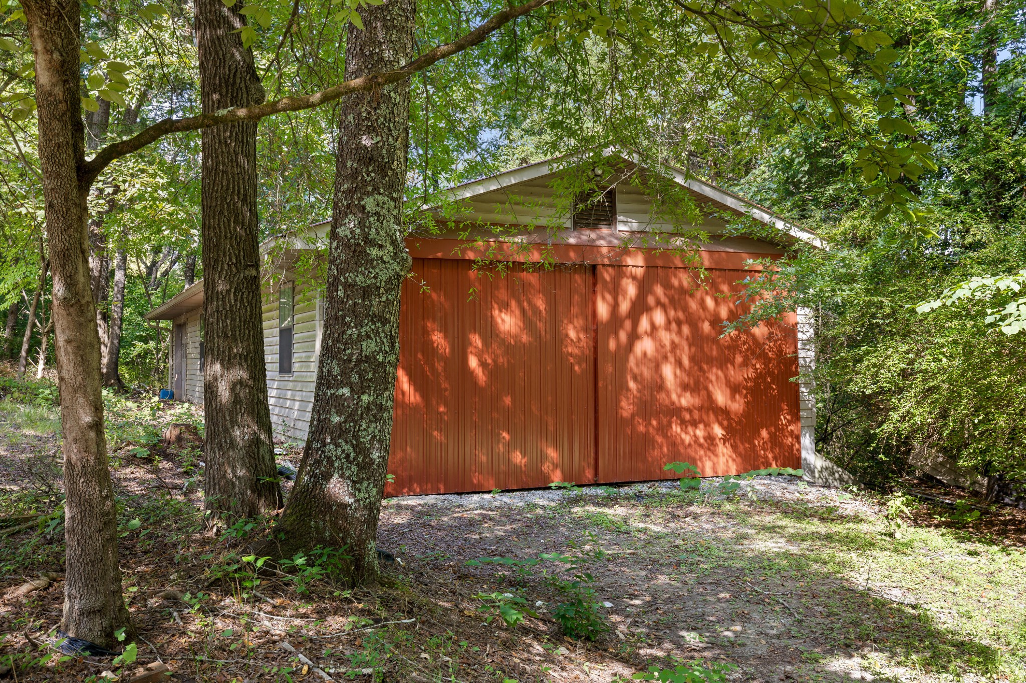 2401 Igou Ferry Road Property Photo 89