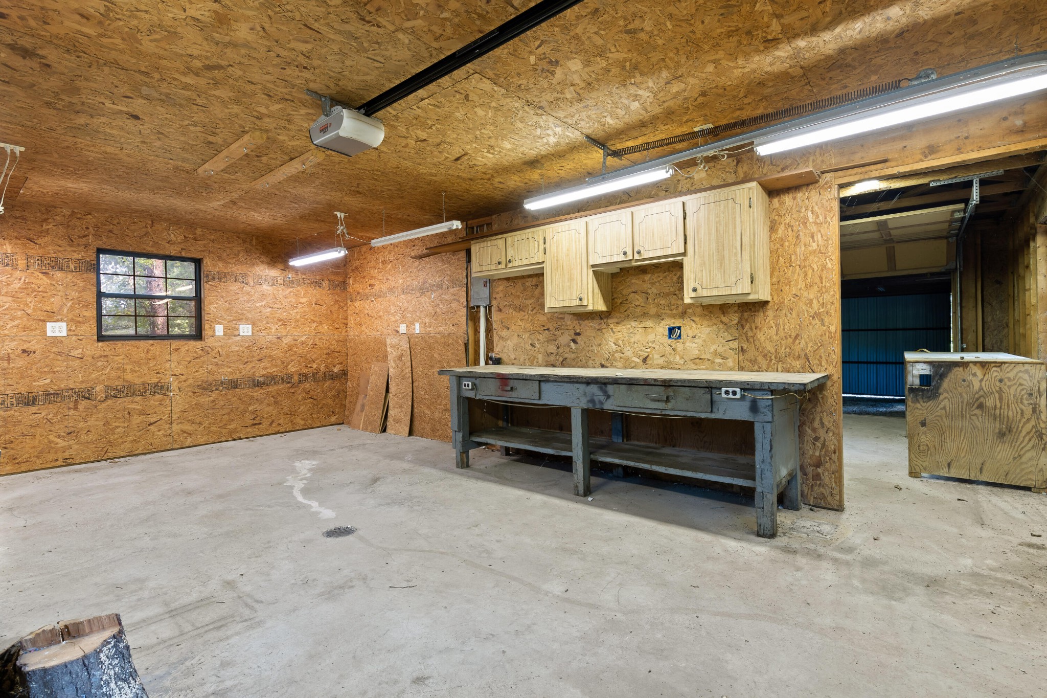 2401 Igou Ferry Road Property Photo 91