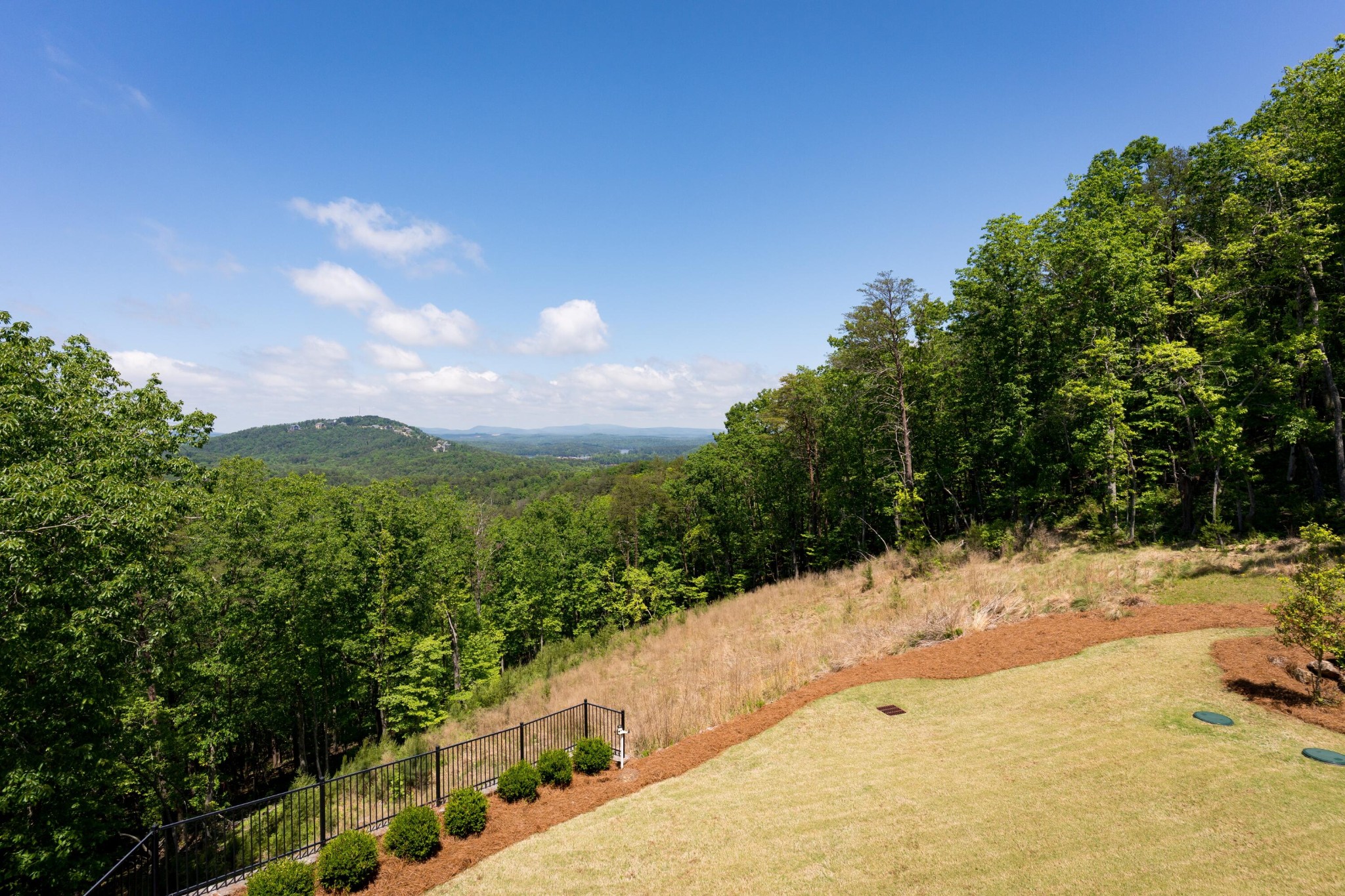 13 Arrow Mtn Drive, Se Property Photo 67
