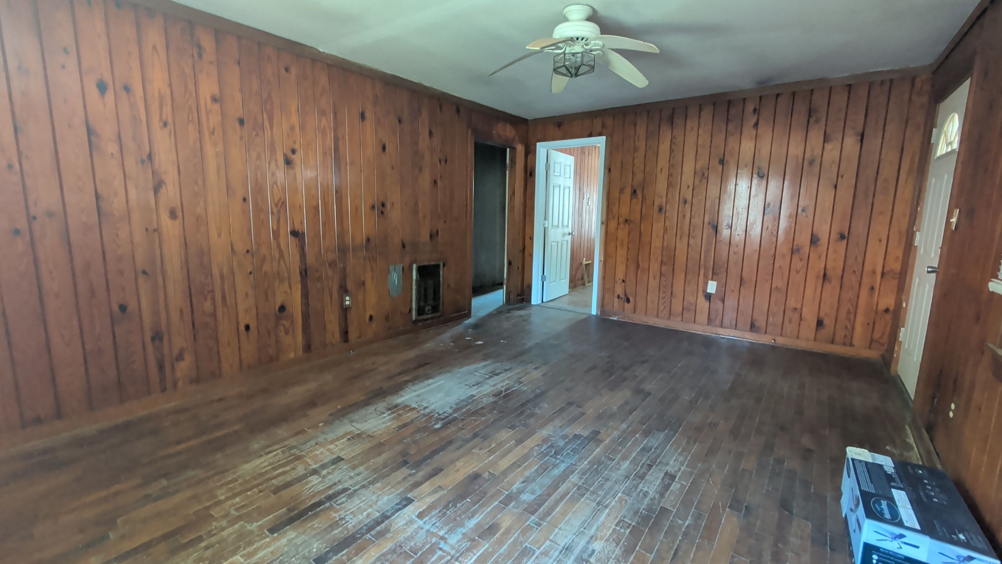 1305 Jones St Property Photo 6