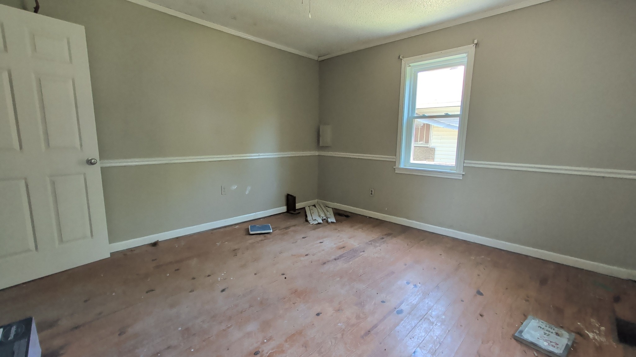 1305 Jones St Property Photo 8