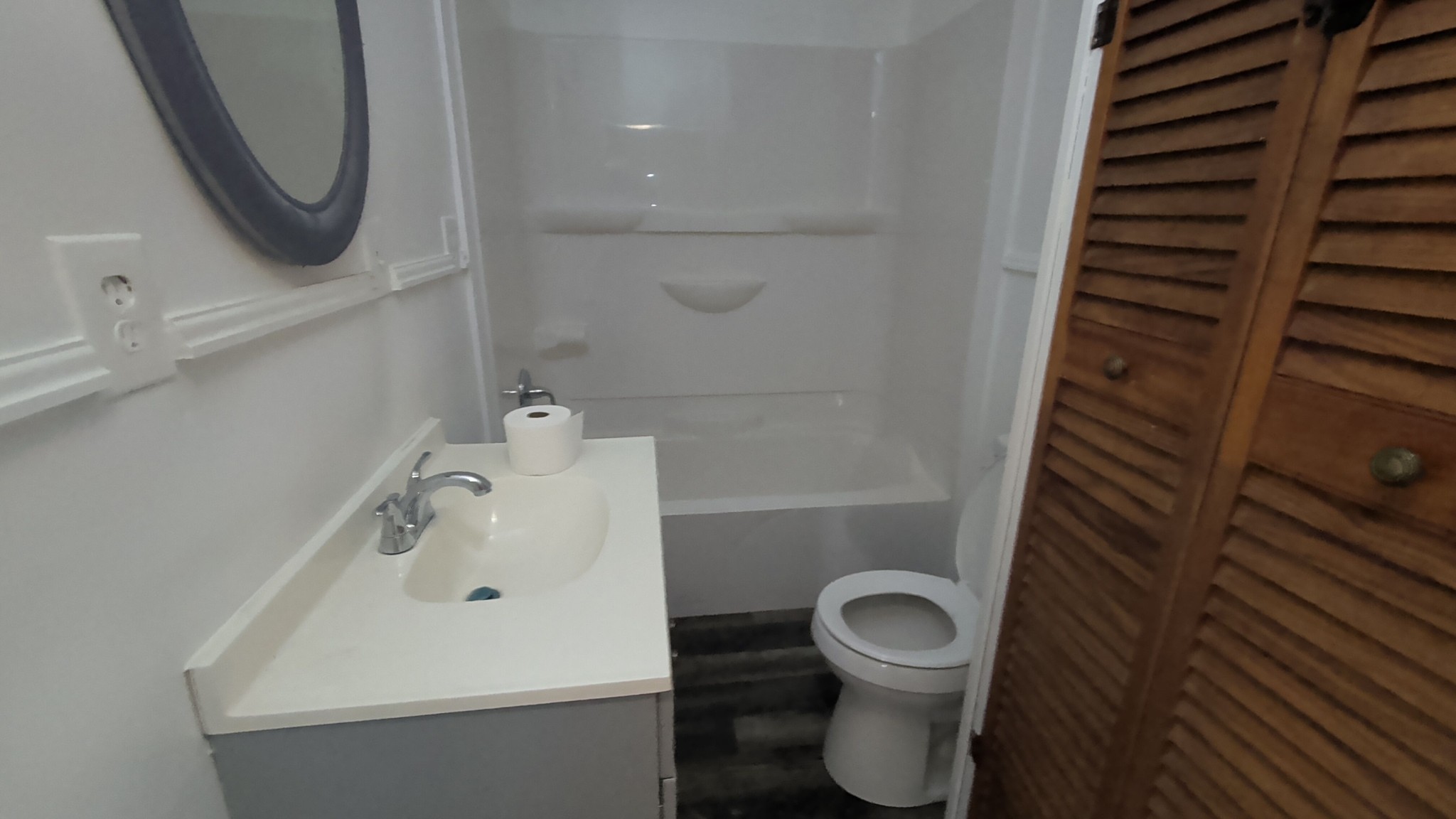 1305 Jones St Property Photo 9
