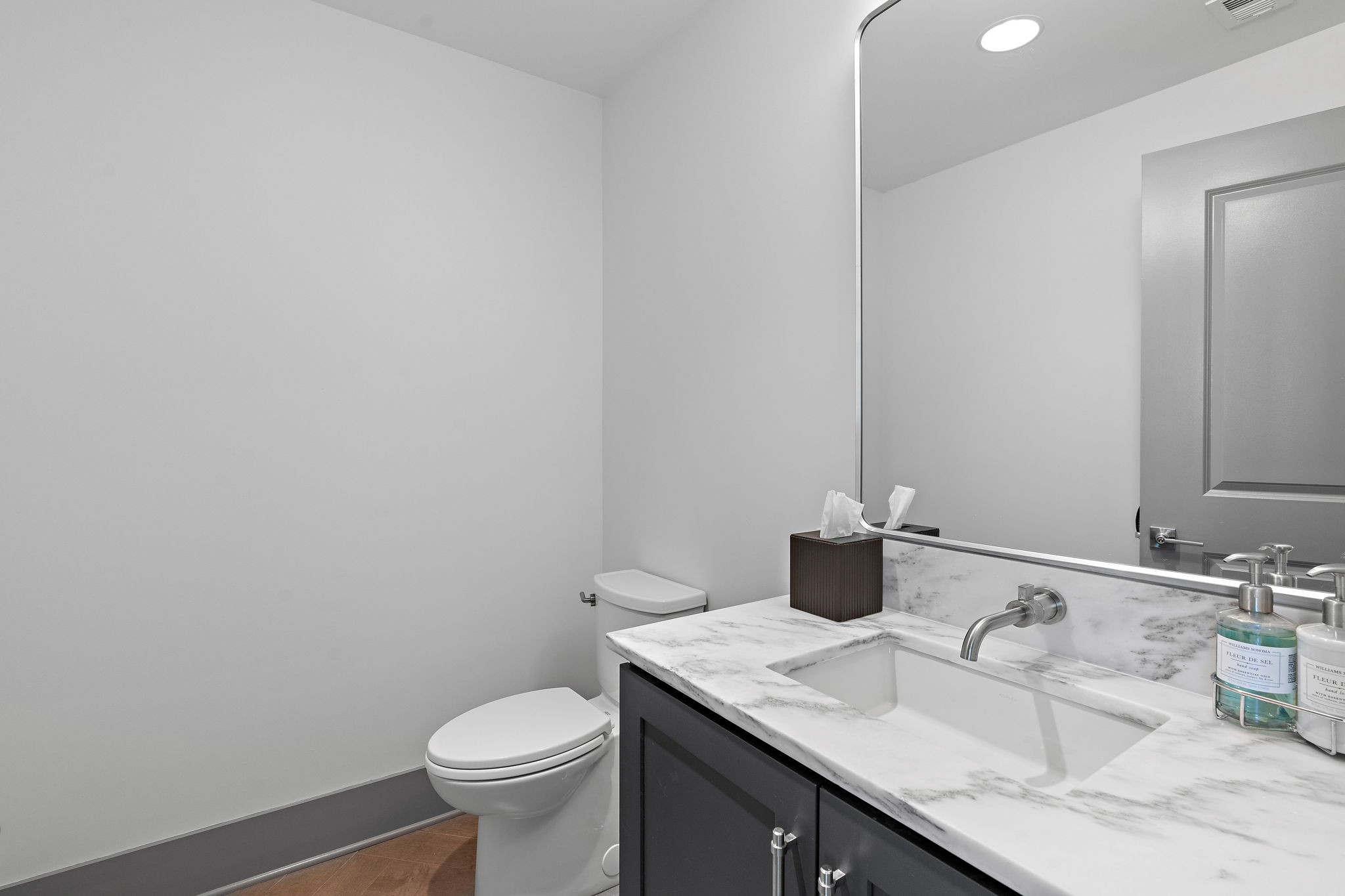 1616 West End Ave Property Photo 15