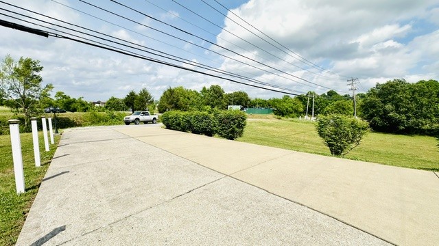 2185 Almaville Rd Property Photo 10