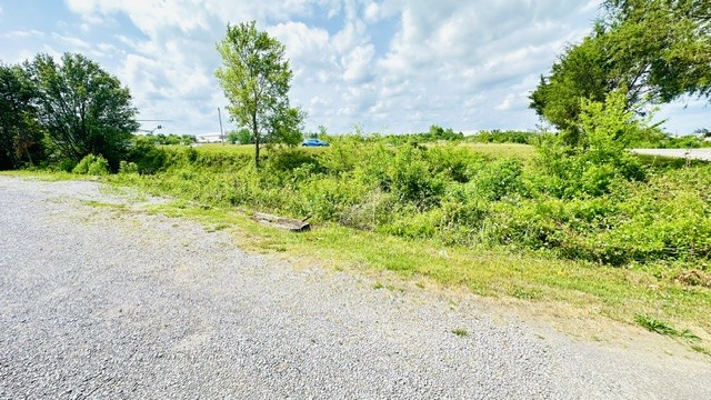 2185 Almaville Rd Property Photo 11