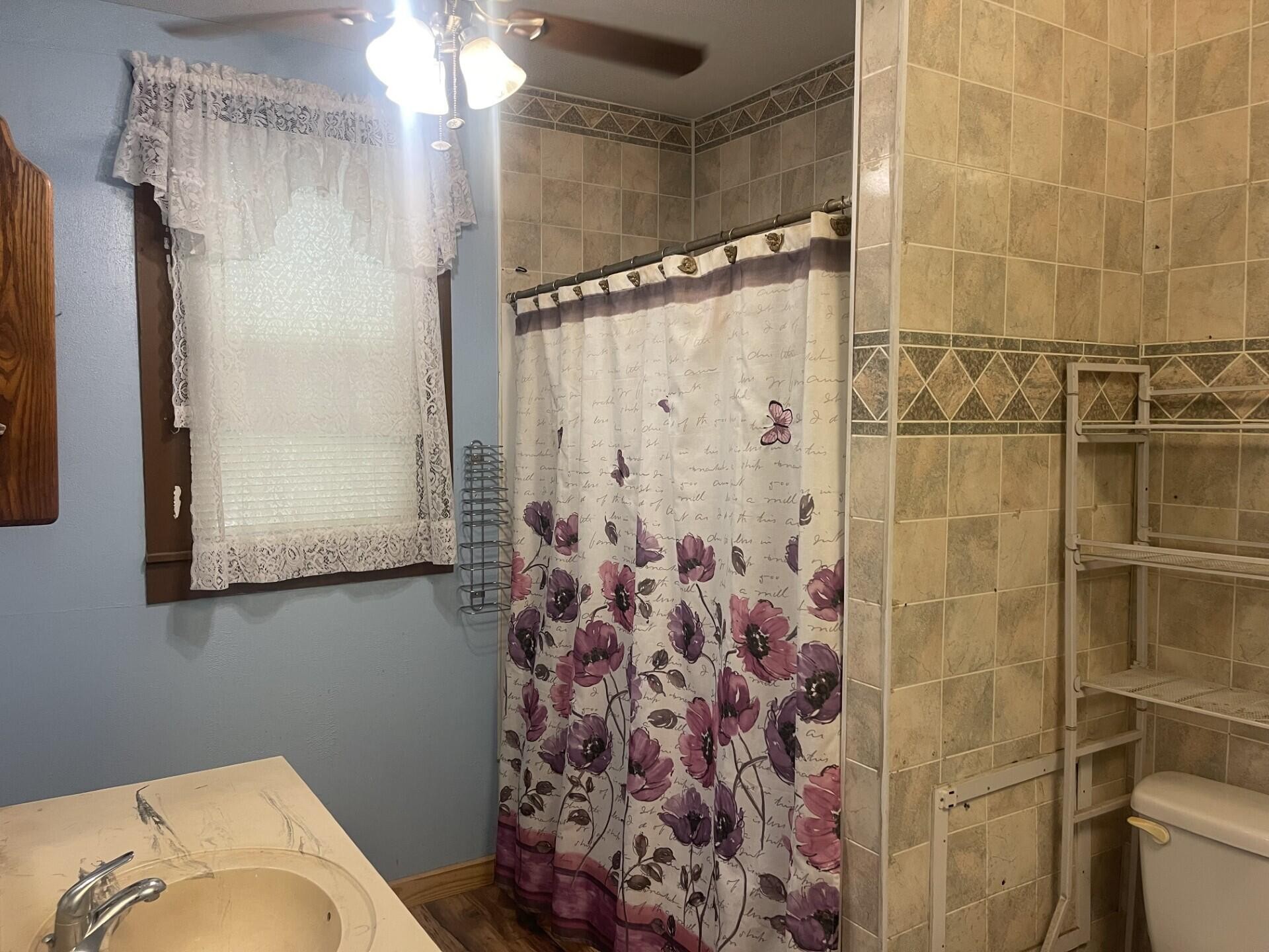 1118 Georgia Avenue Property Photo 11