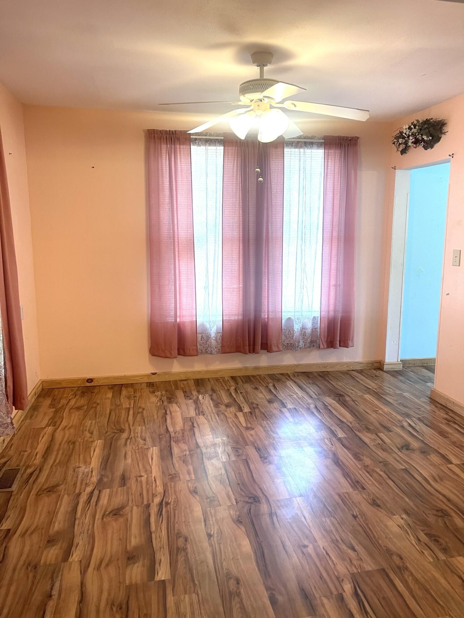 1118 Georgia Avenue Property Photo 15