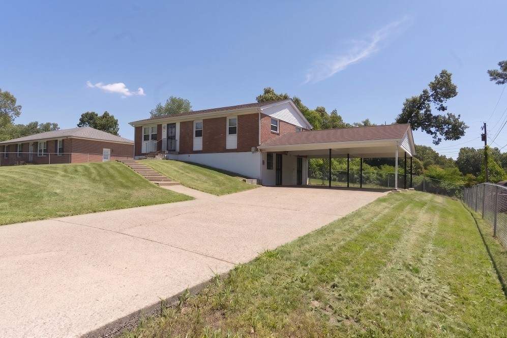 505 Galvin Dr Property Photo 1