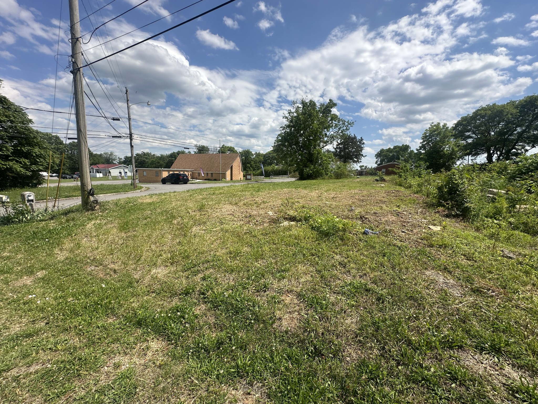 601 Plum Hill Dr Property Photo 1
