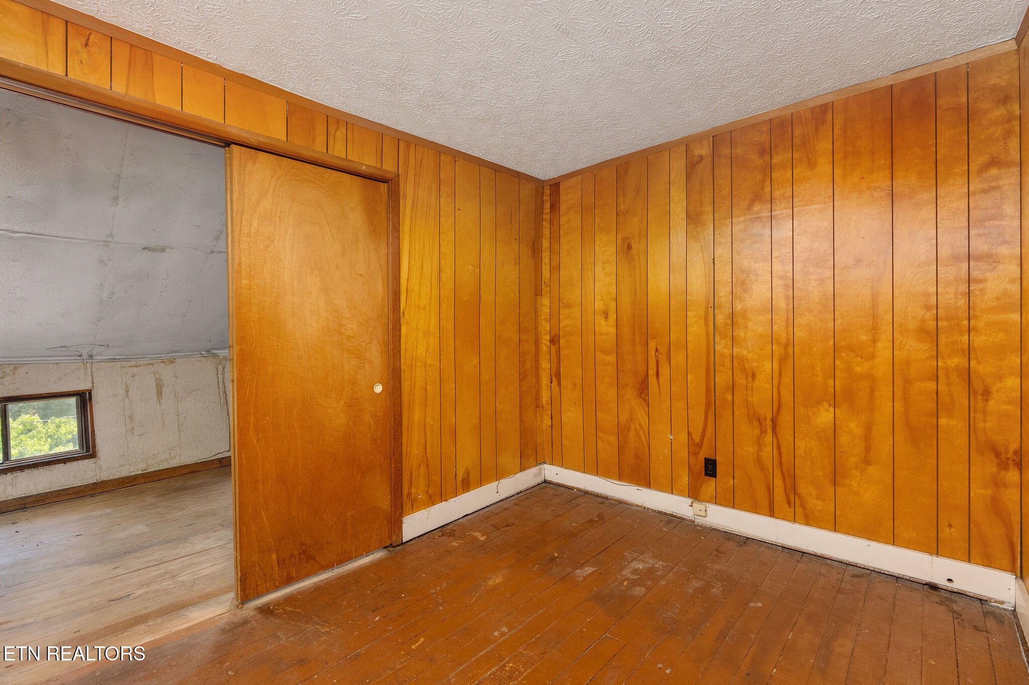 303 E Louise Ave Property Photo 30