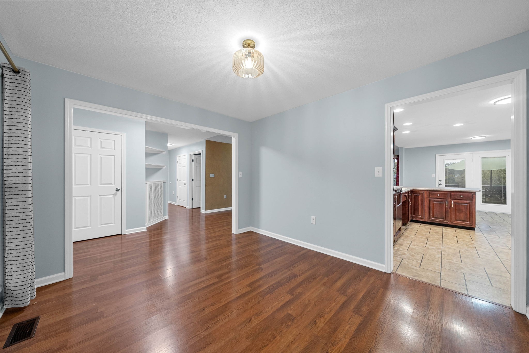 229 Cheshire Rd Property Photo 11