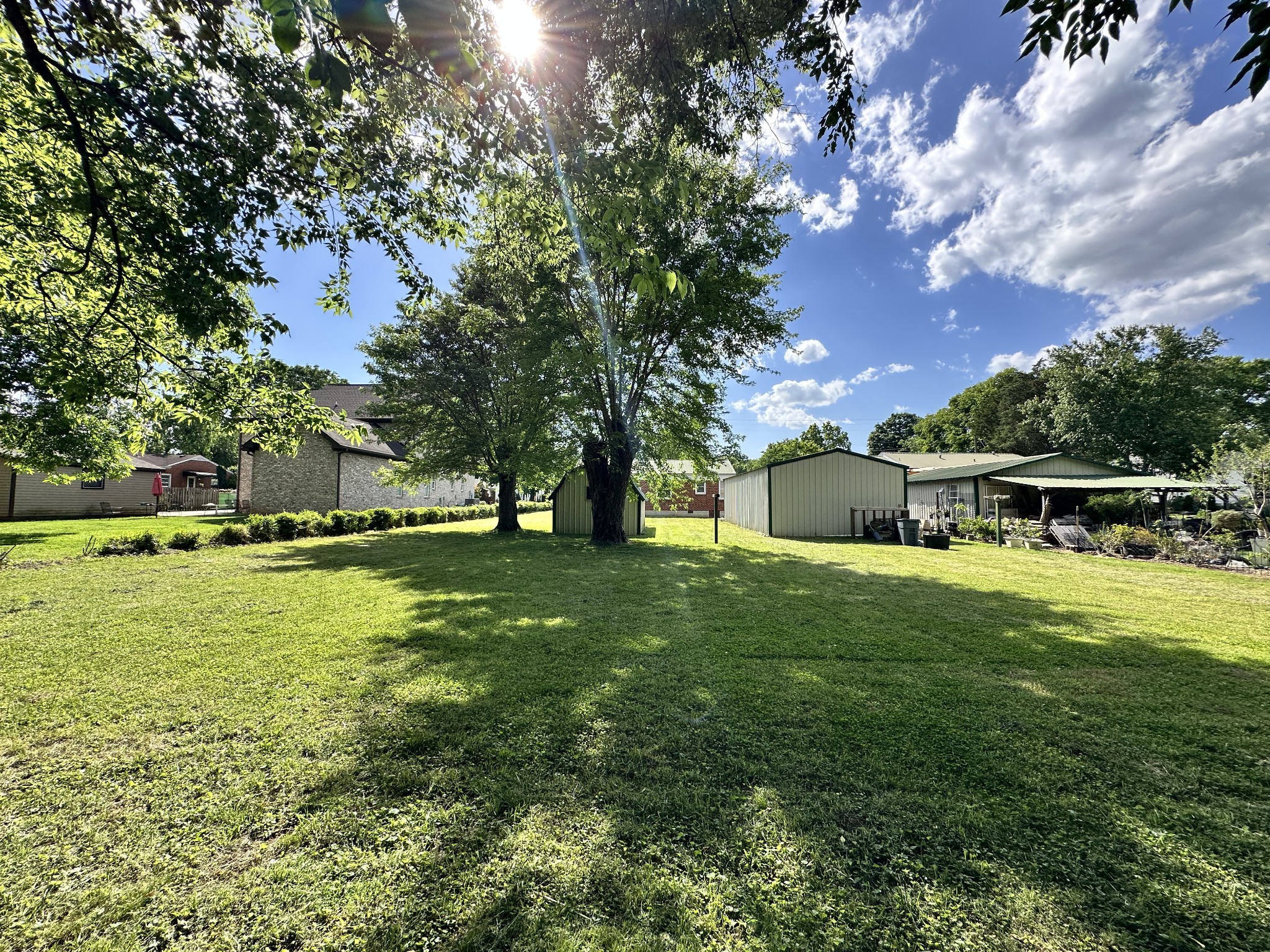 1509 Sunset Dr Property Photo 6