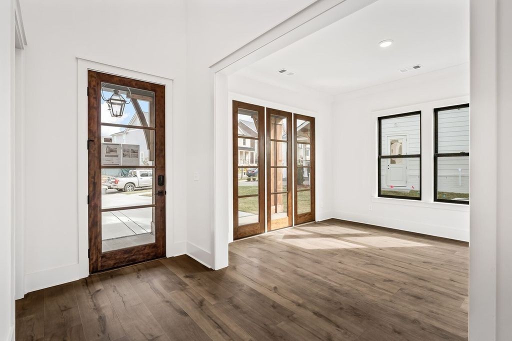 5154 Rambler Loop Property Photo 9