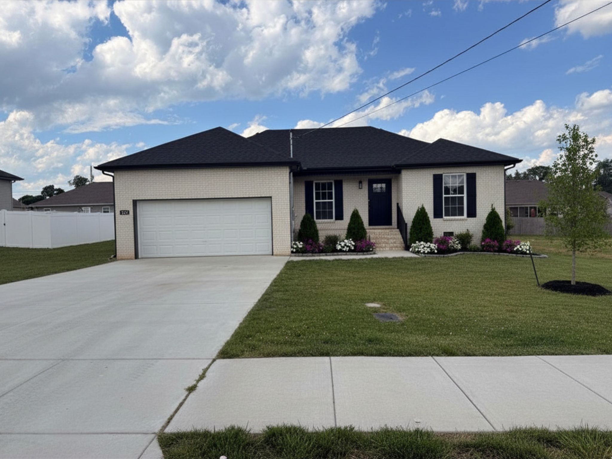 216 Graham Way