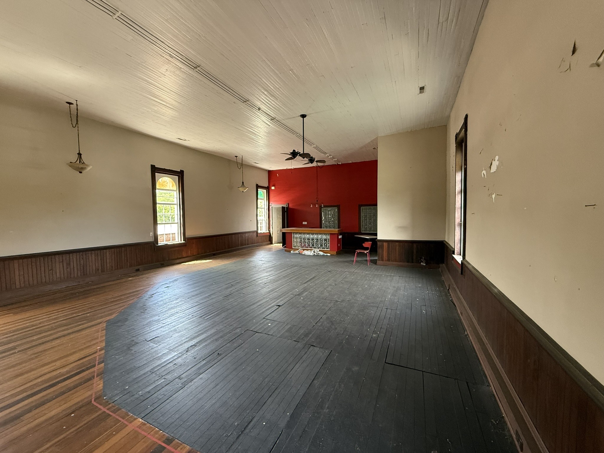 4 Front St Property Photo 14