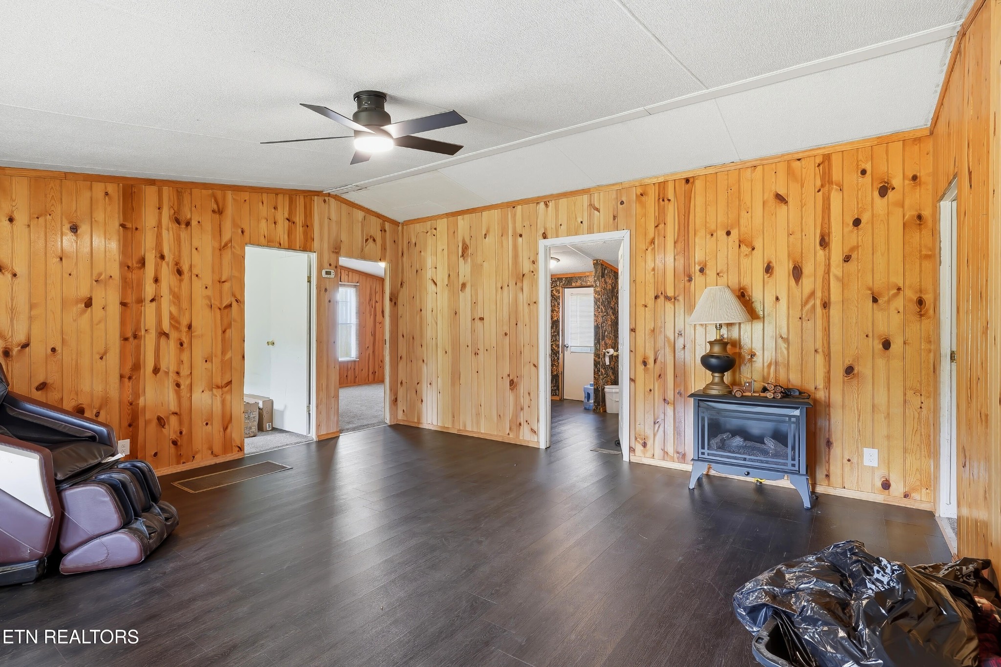 152 Woodlawn Drive Property Photo 3