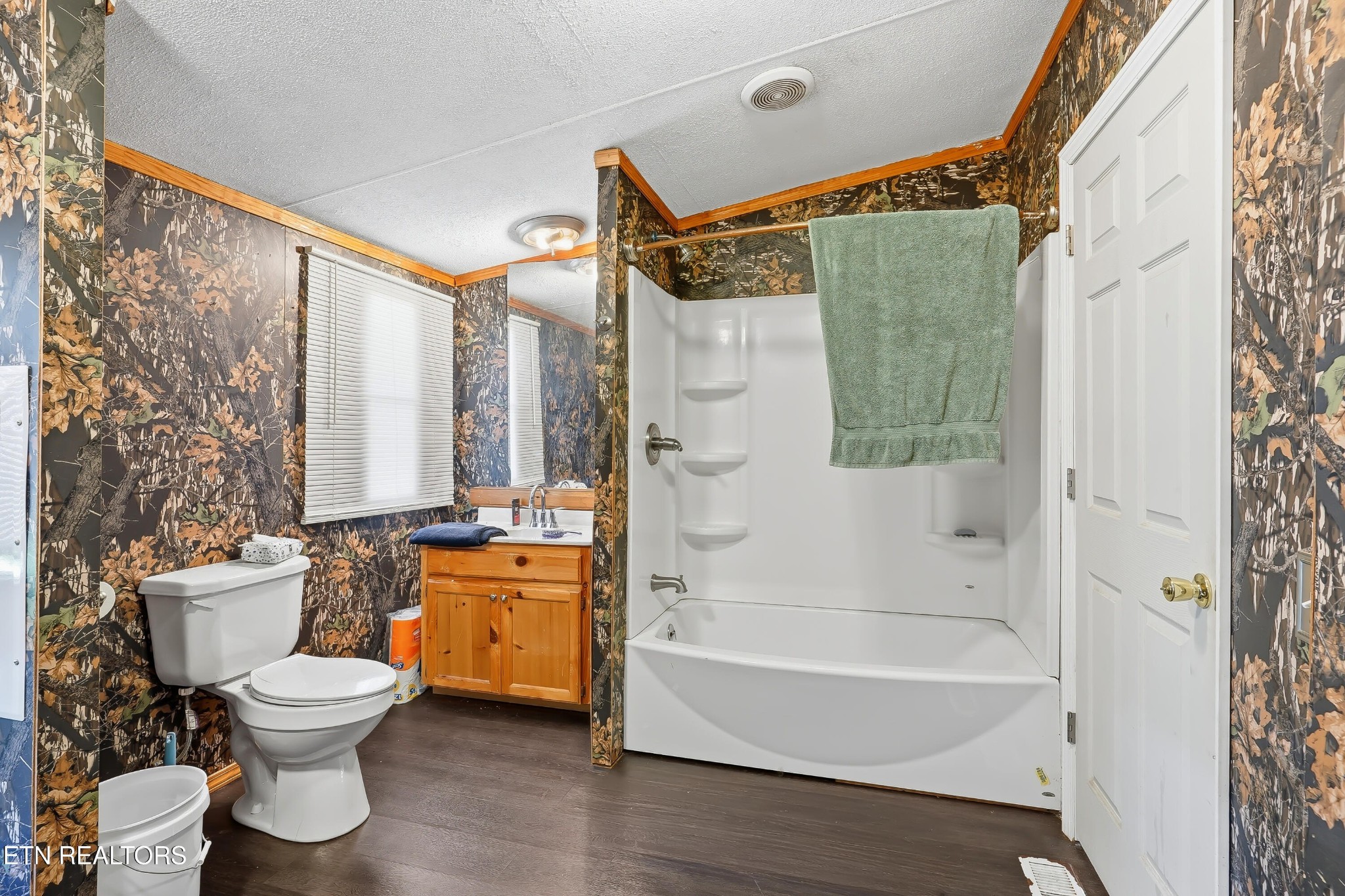 152 Woodlawn Drive Property Photo 11