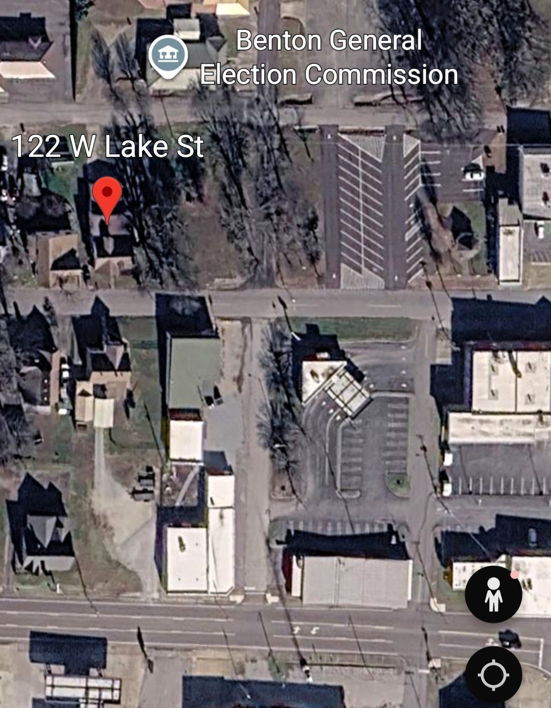 122 W Lake St Property Photo 51