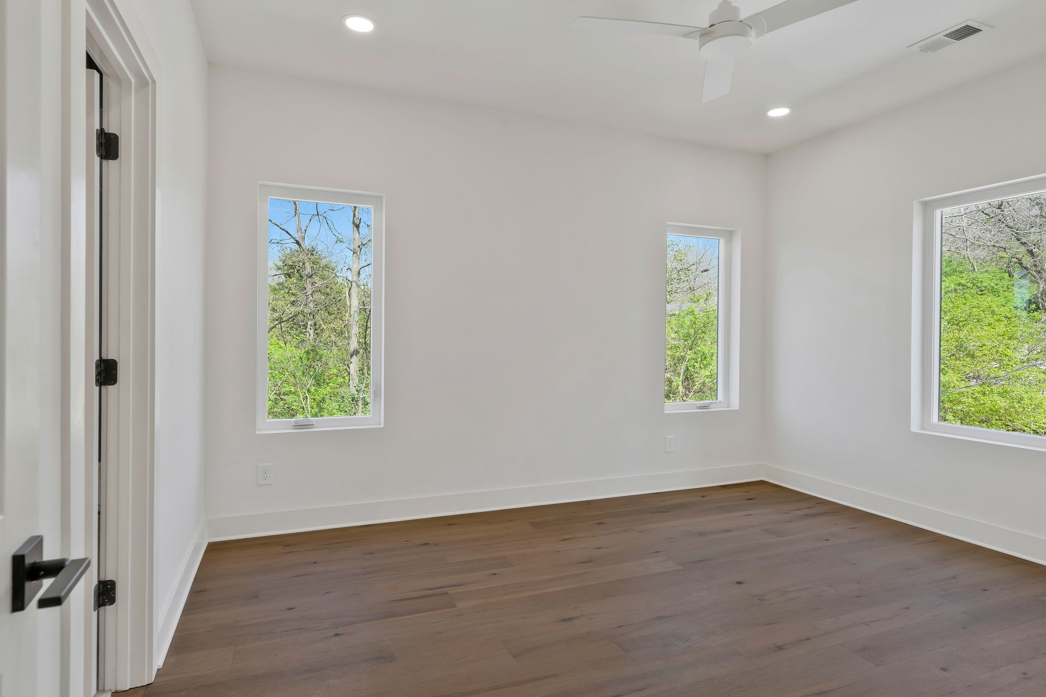 2310 Ilolo St Property Photo 12