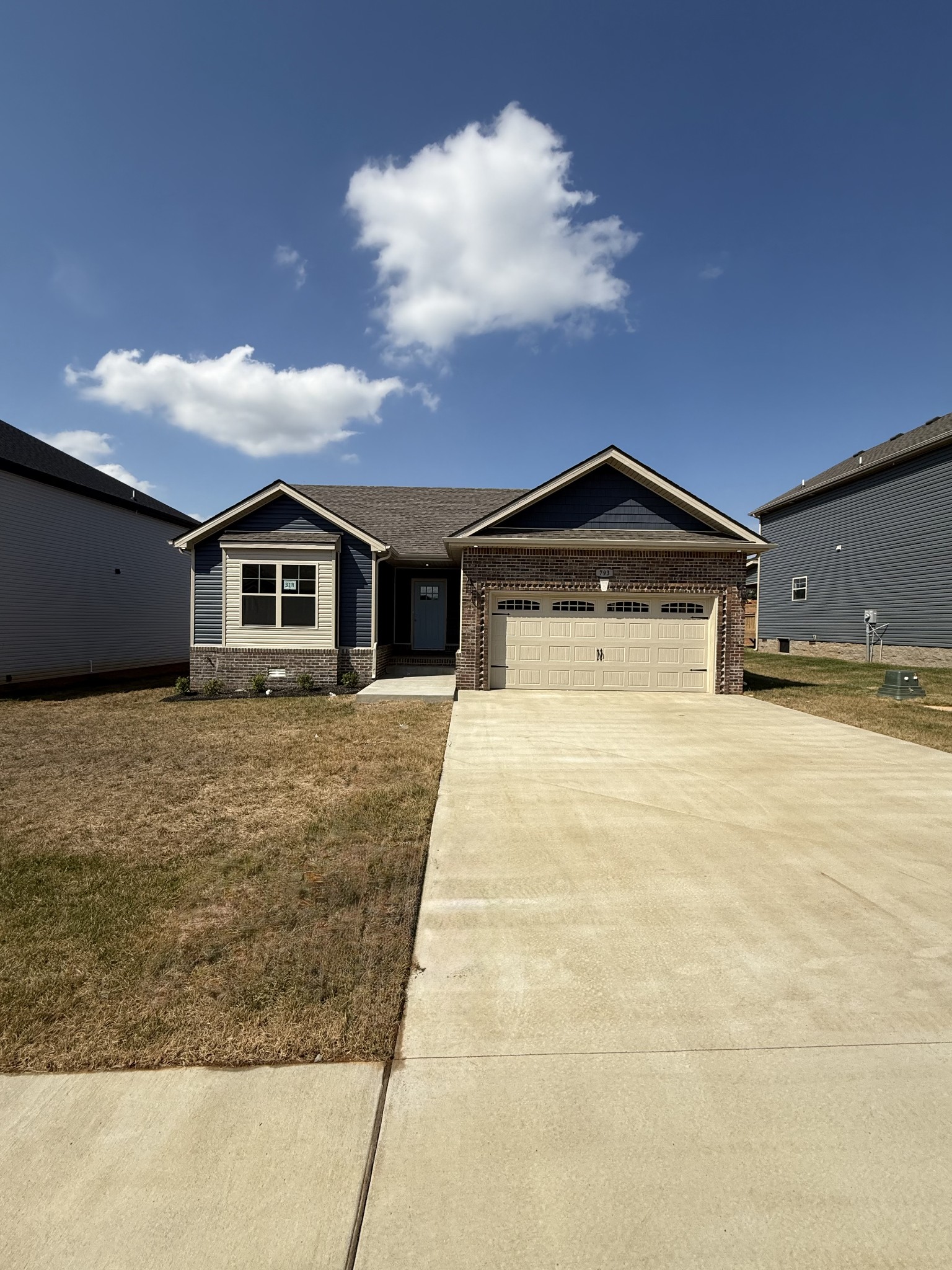 318 Cardinal Creek Property Photo 1