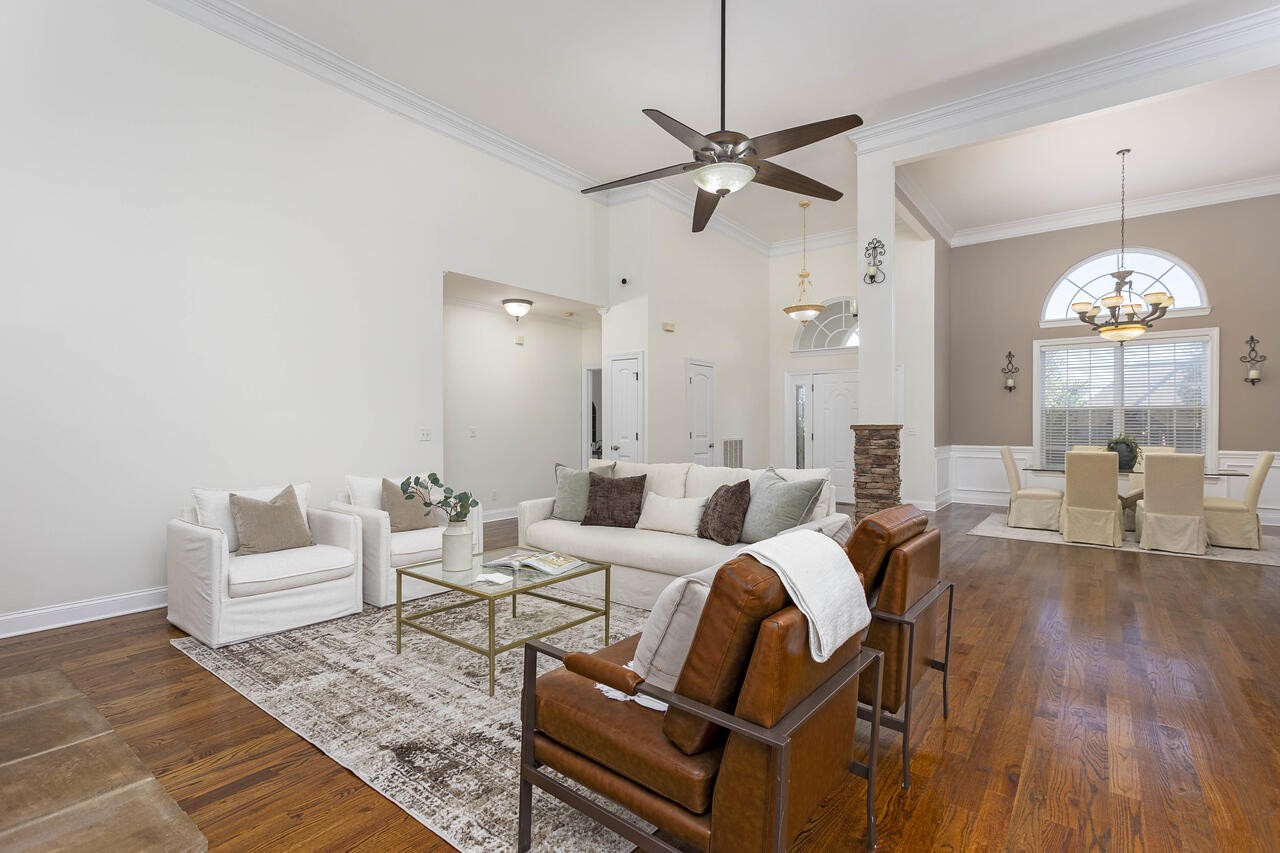 152 Winding Glen Drive, Nw Property Photo 11