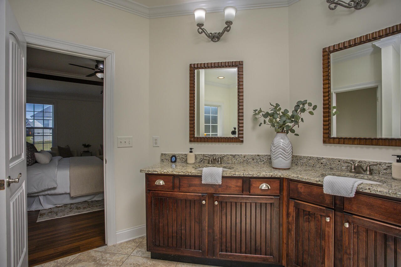 152 Winding Glen Drive, Nw Property Photo 28