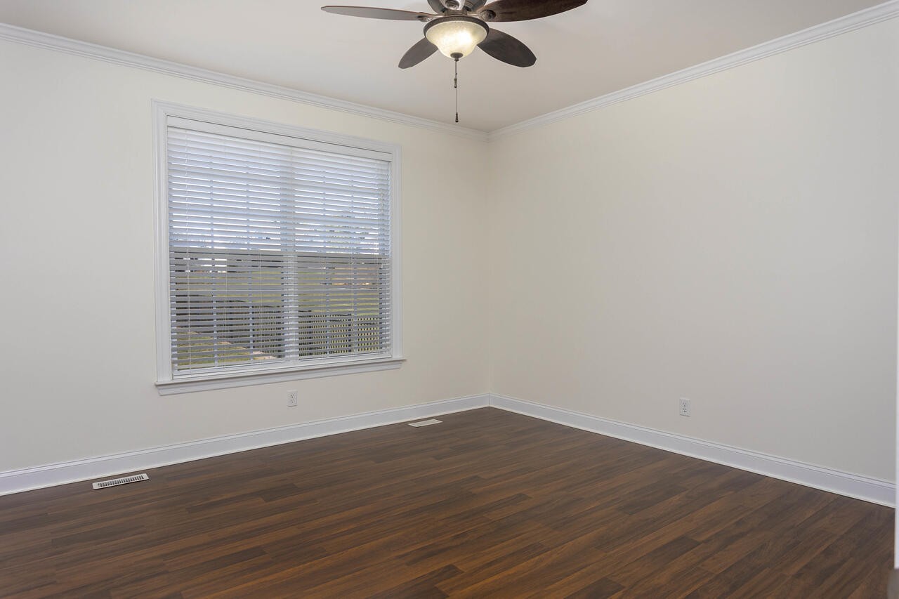 152 Winding Glen Drive, Nw Property Photo 32