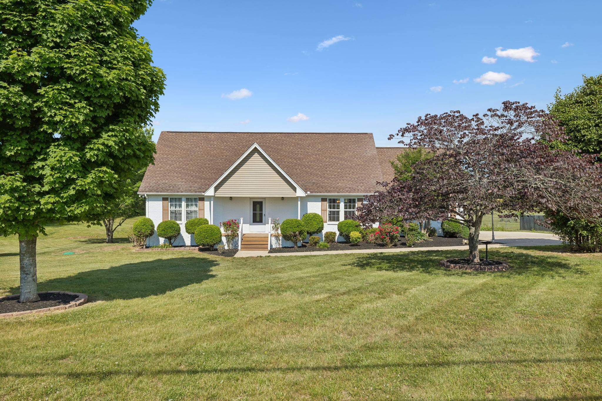 76 Mann Rd
