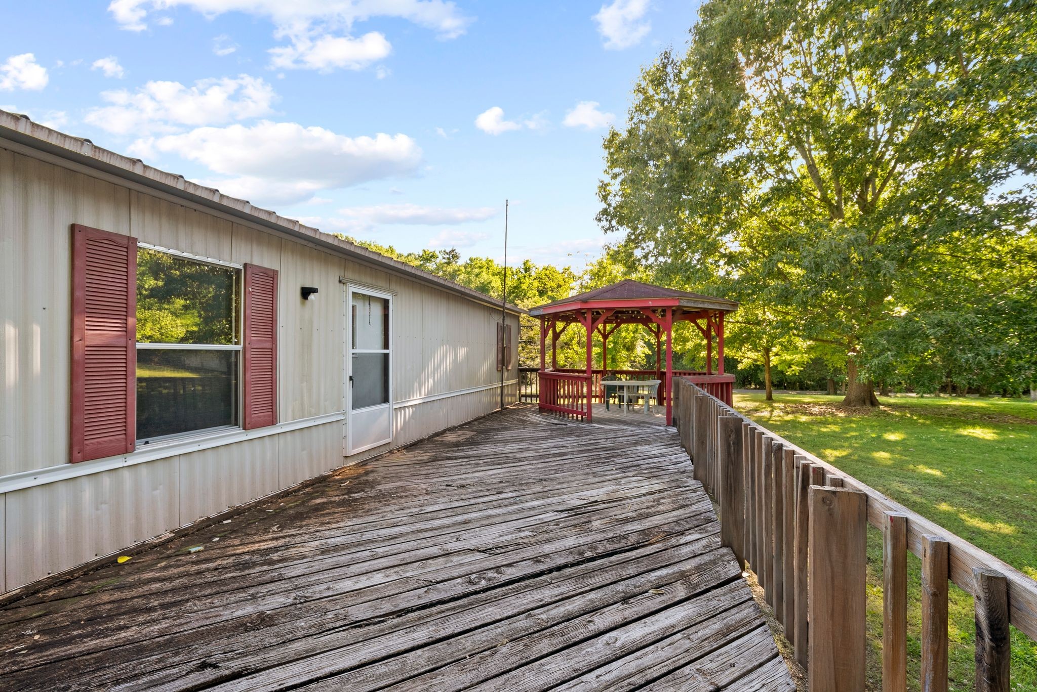 54 Frederick Pl Property Photo 13