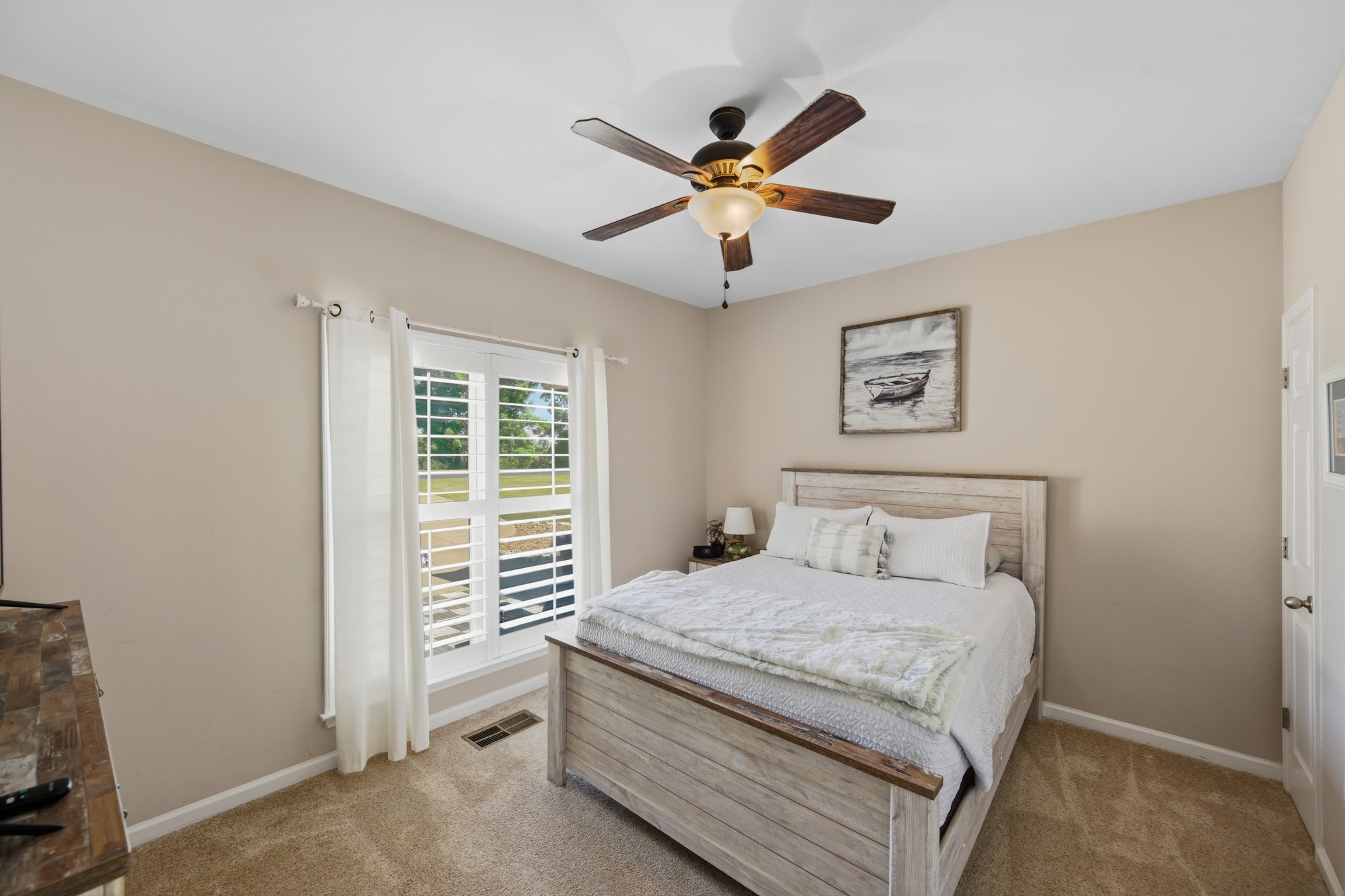 300 Rivers Edge Dr Property Photo 22