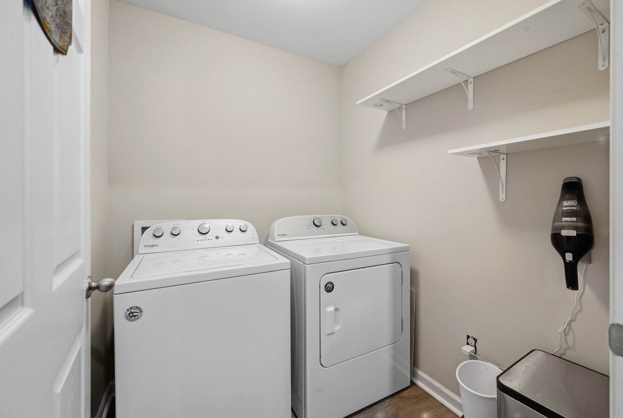 300 Rivers Edge Dr Property Photo 33